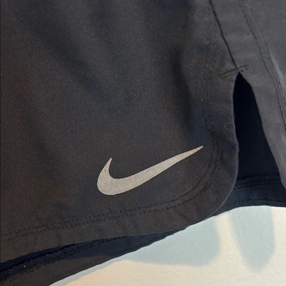 Nike Black Athletic Shorts Lightweight Performance with built in - Large - Picture 6 of 6